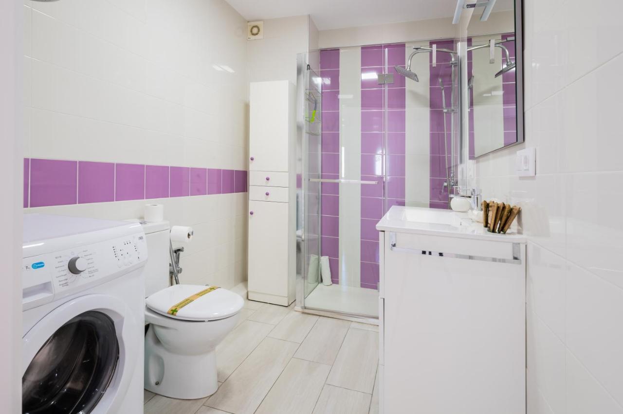 Wide And Colourful- 3Bd 1Bth- Triana Apartment Seville Exterior photo